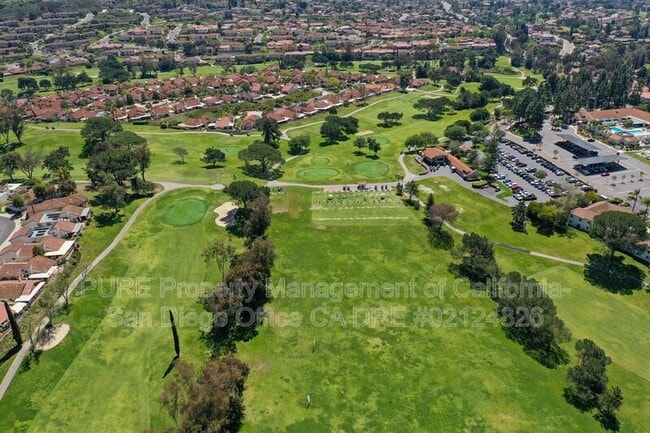 Building Photo - 12576 Oaks N Dr