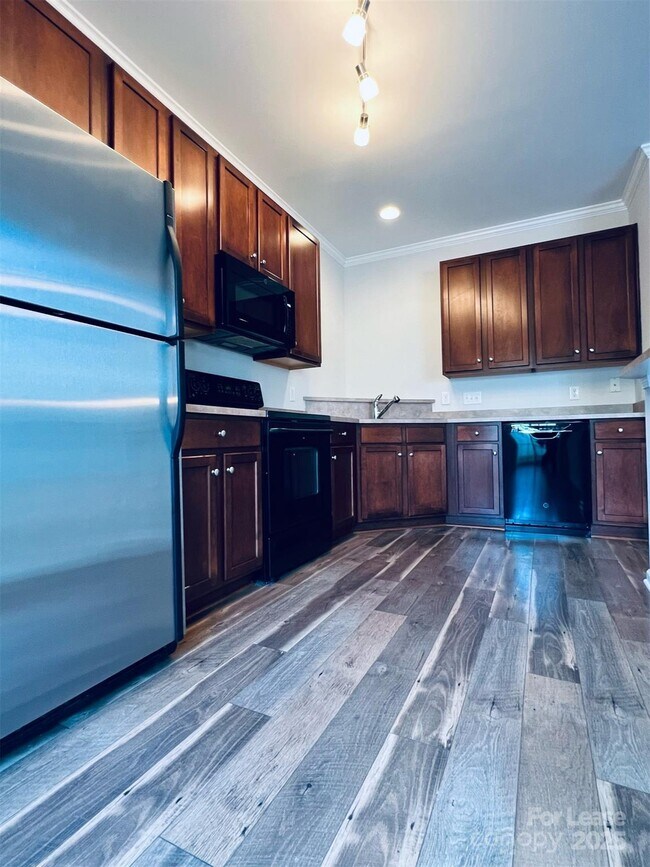 Building Photo - 12211 Stratfield Pl Cir