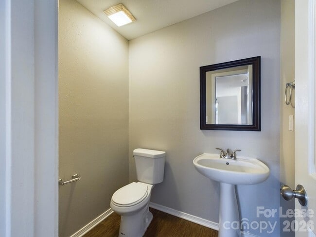 Building Photo - 12621 Dervish Ln
