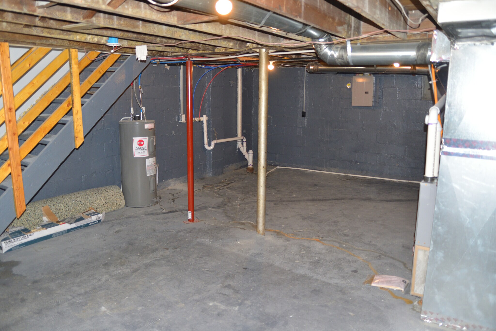 Building Photo - 1107 Wilson Ave