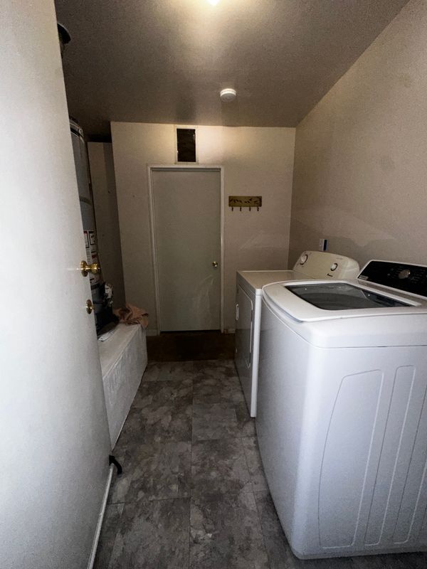 Building Photo - 43770 Santa Rosa Cir