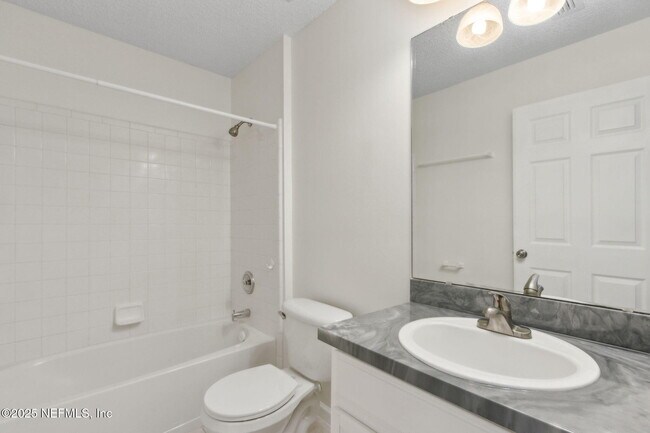 Building Photo - 616 Fallen Timbers Dr