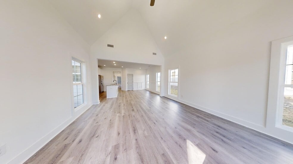 Building Photo - Brand New Twin Home in Fox Run Village