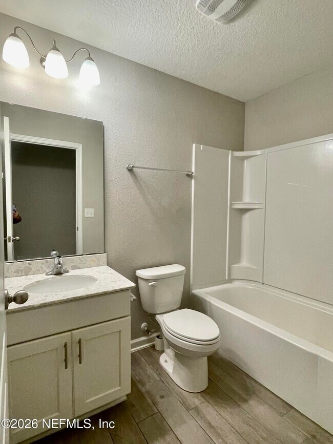 Building Photo - 38 Spey Bay Ct