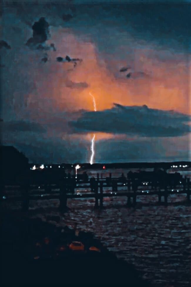 Building Photo - 14380 Calvert St