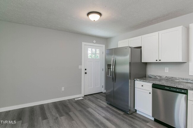 Building Photo - 1205 Morning Star Ln