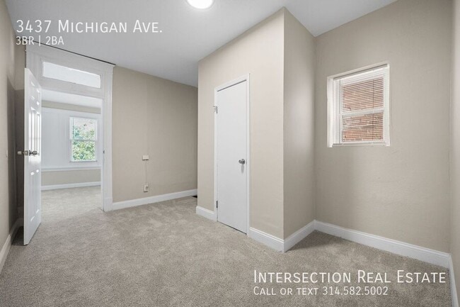 Building Photo - 3437 Michigan Ave