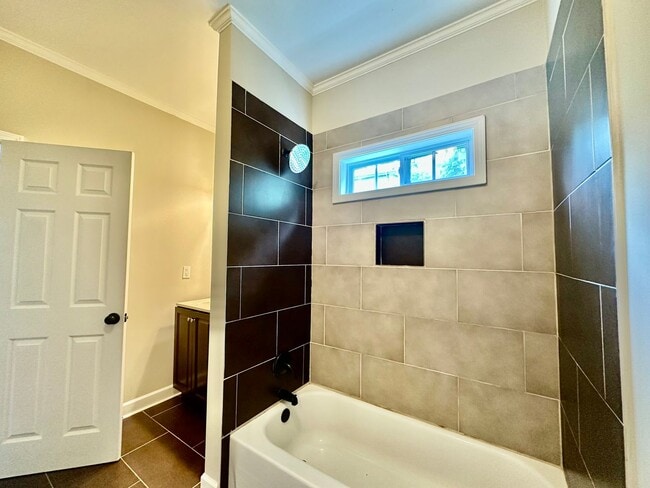 Building Photo - Atlanta Rental