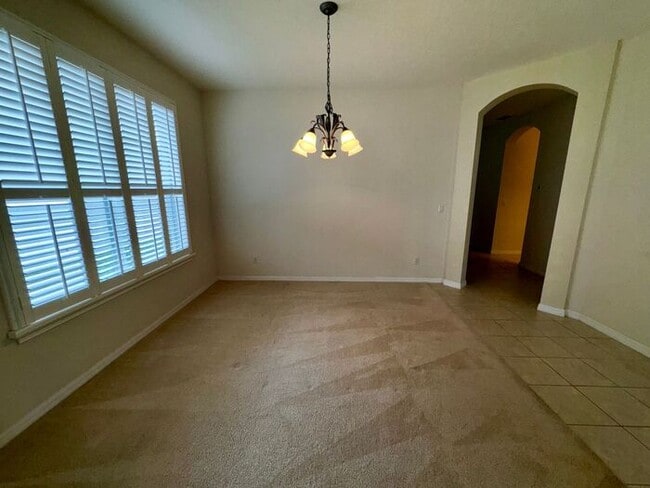 Building Photo - 4 Bedroom 3 bath Vista Lakes Home with a Fenced Backyard!