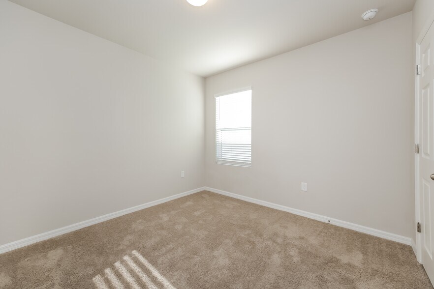 Building Photo - 5269 Shell Mound Cir