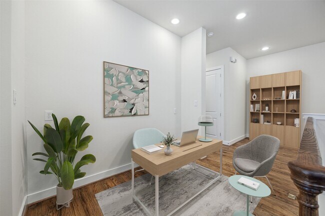 Building Photo - 4409 Schuler St