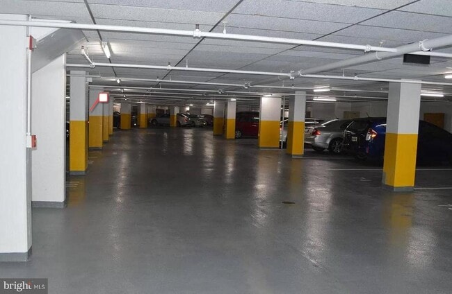 Building Photo - 3310 N Leisure World Blvd