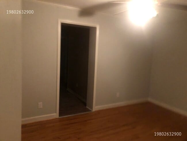 Building Photo - 418 Sherman St