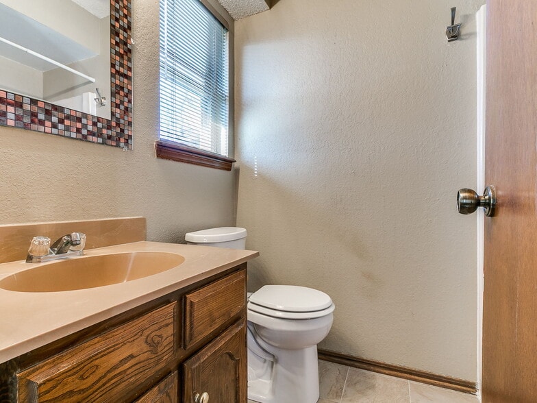 Building Photo - 764 Okie Ridge Rd