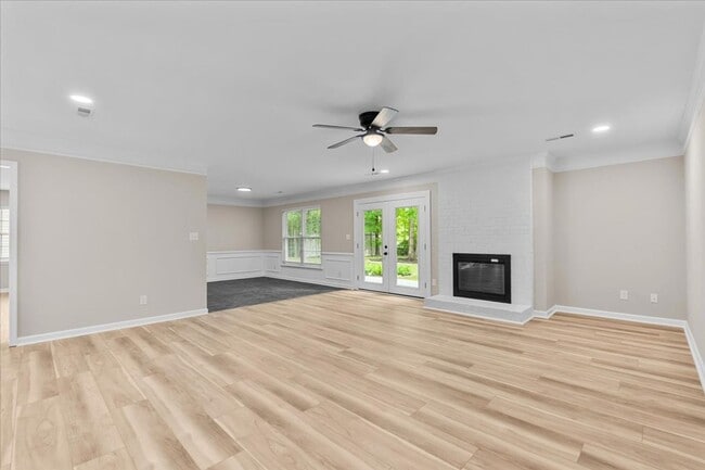 Building Photo - Coming Soon! Single Story Rental in Jamestown's Colony Park!