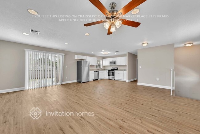 Building Photo - 2121 Oneta Ct
