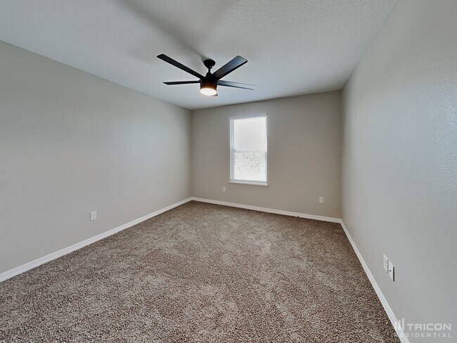 Building Photo - 509 Kestrel Dr