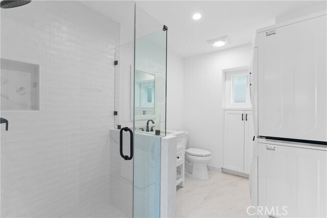 Building Photo - 227 Coral Ave