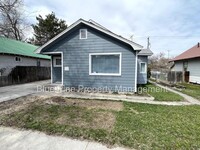 Building Photo - 227 8th St