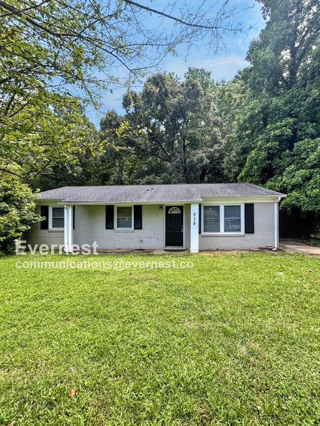Primary Photo - 715 Milan Rd E