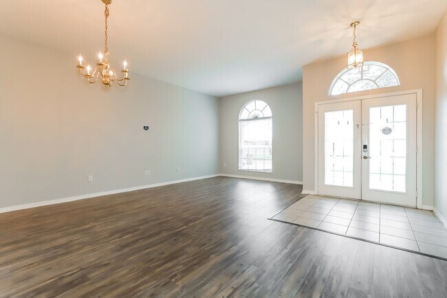 Building Photo - 22135 Red Jacket Ln