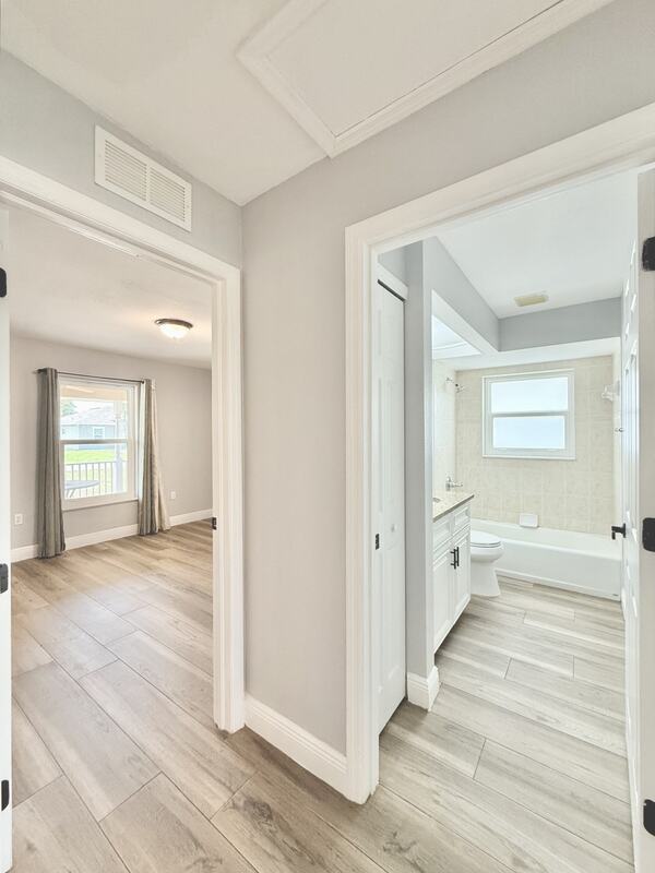 Building Photo - 22148 Lockport Ave