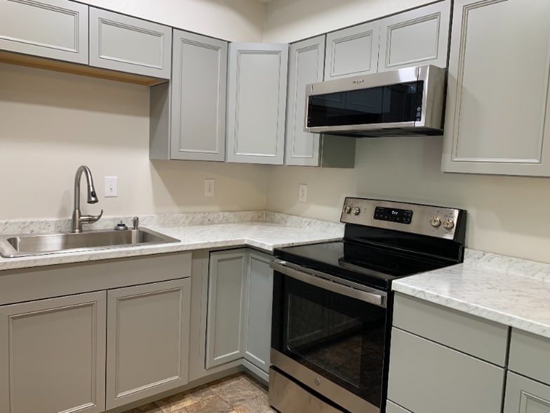 Building Photo - 2335 55th St