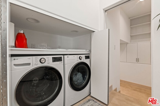 Building Photo - 42580 Pacific Coast Hwy