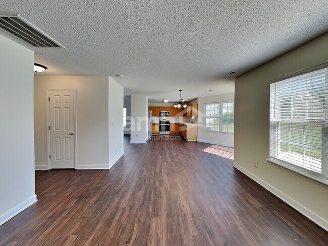 Building Photo - 710 Woodington Ln