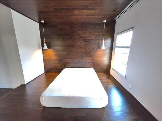 Building Photo - 3797 Oxford Cir