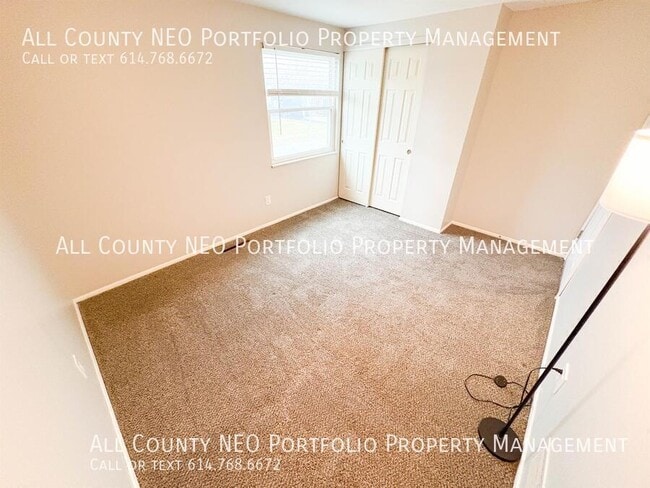 Building Photo - 4601 Paxton Dr S