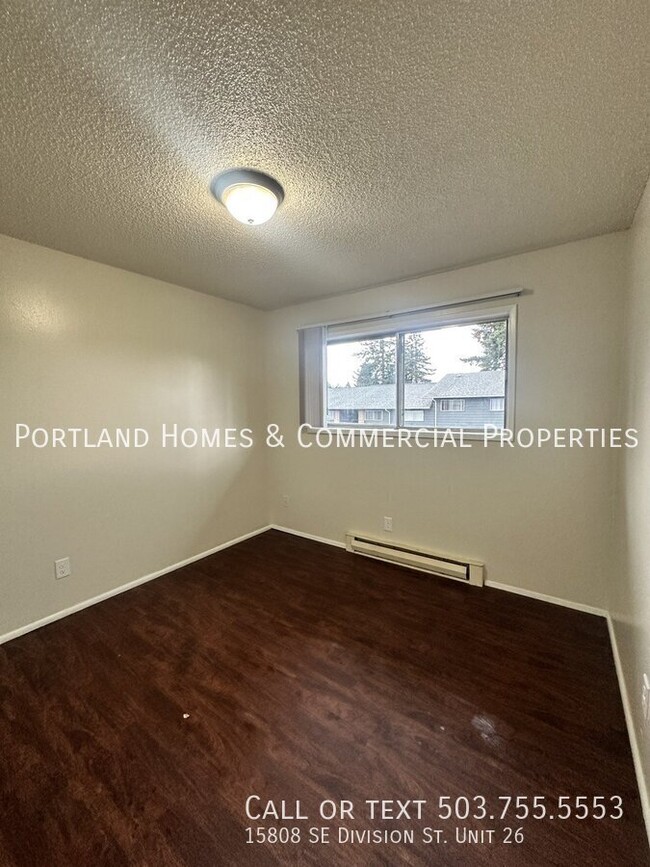 Building Photo - 2-Bedroom Apartment, Upstairs, Near Transp...