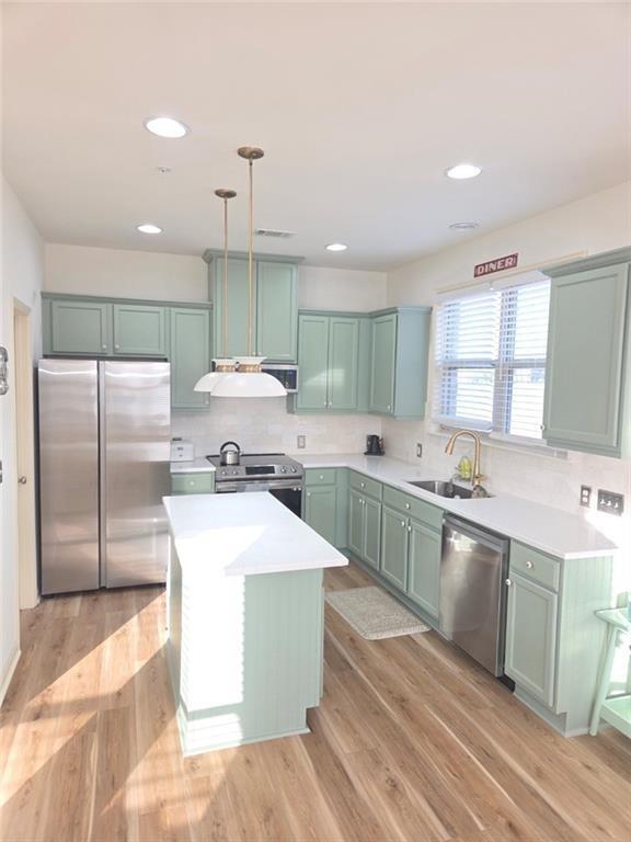 Building Photo - 2281 Attewood Dr
