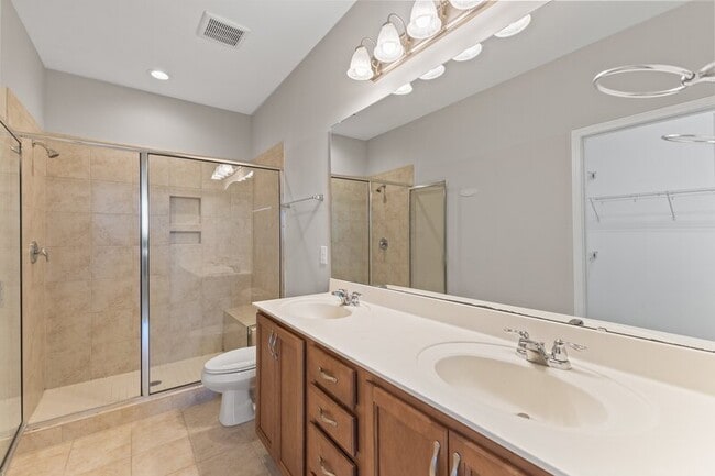 Building Photo - 1017 Fitchie Pl