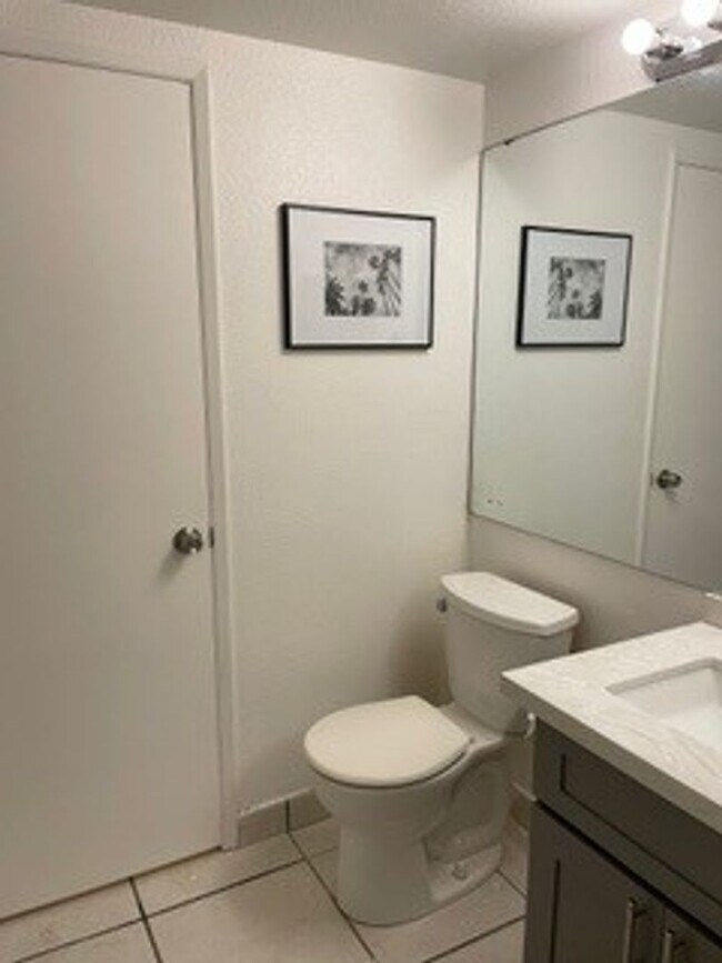 Building Photo - South Maui - Keonekai Villages - Ground Floor Furnished 2Bed/2Bath with 2 parking spaces