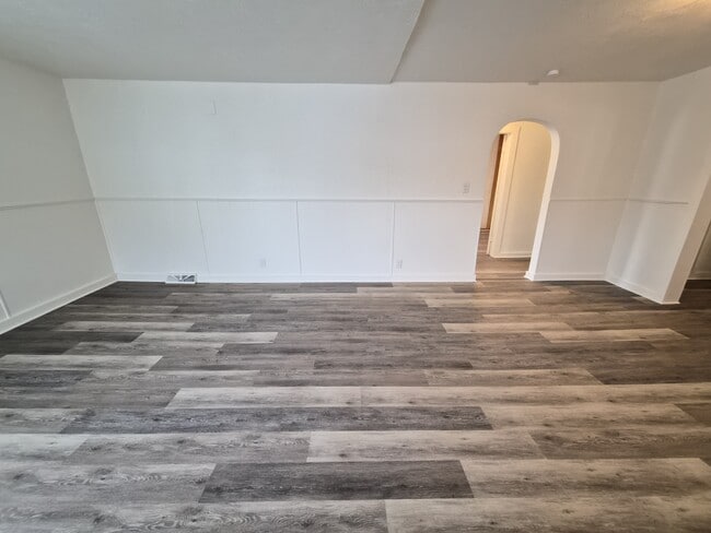 Building Photo - 2607 Lincoln St