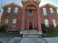 Building Photo - 4542 Otterbury Dr
