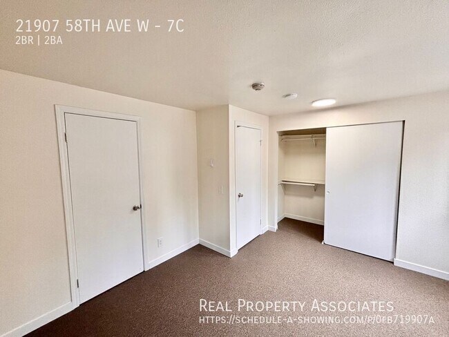 Building Photo - 21907 58th Ave W