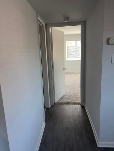 Building Photo - 812 Brook Hill Rd