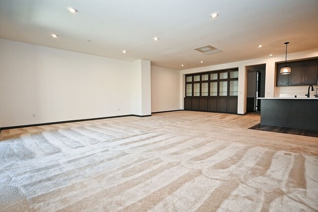 Building Photo - $4,990 - GORGEOUS FOUR BEDROOM HOME IN THE...