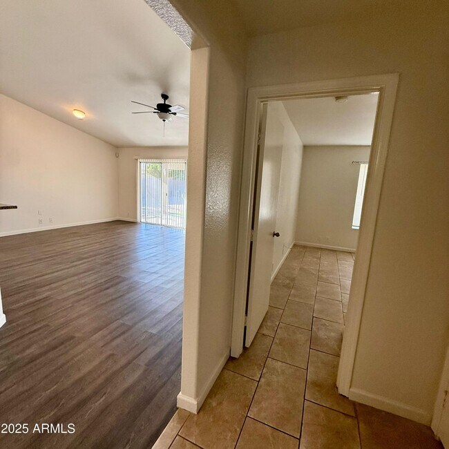 Building Photo - 8172 W Citrus Way
