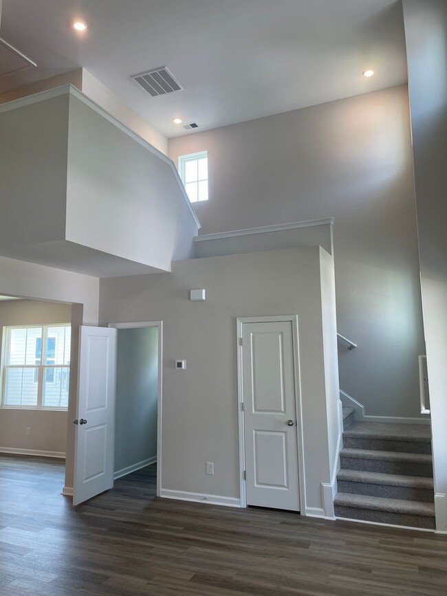 Building Photo - New Build! 3 BR Home in River Oaks!