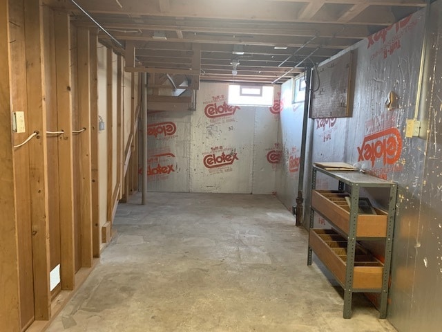 Building Photo - 1717 Lynn Mar Ave