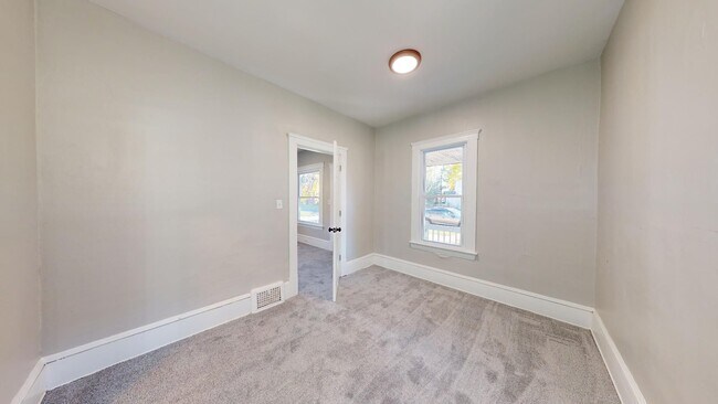 Building Photo - 7408 Dudley Ave