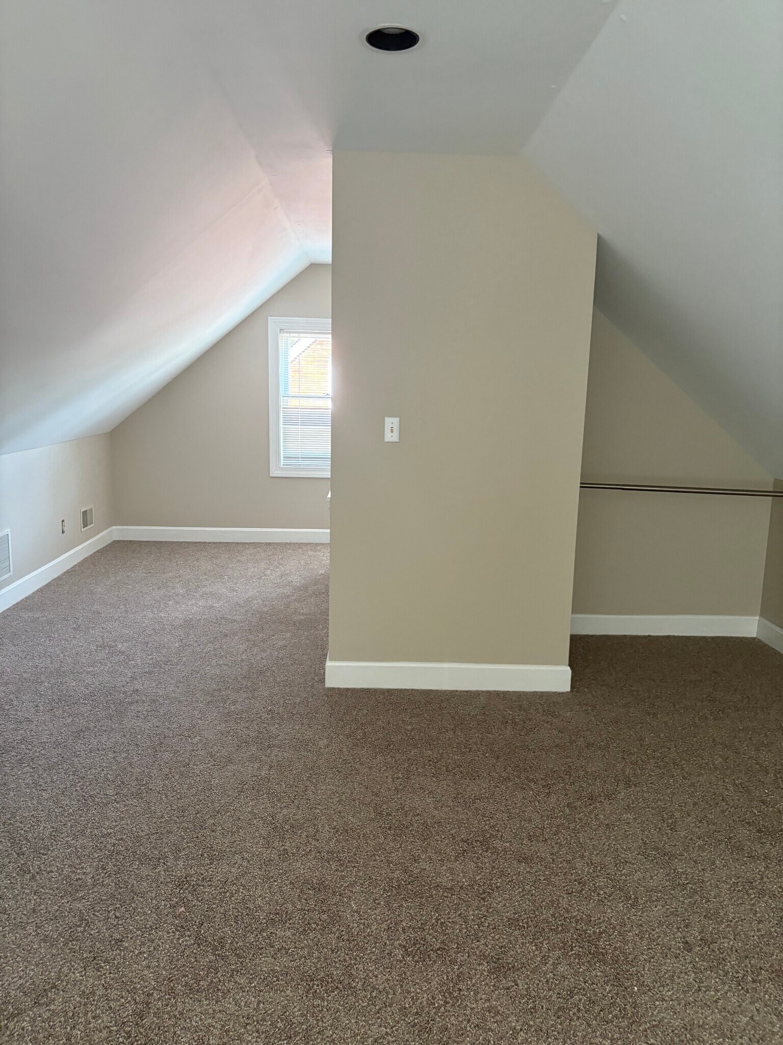 Building Photo - 4002 Massie Ave