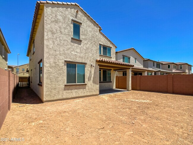 Building Photo - 8847 Fleetwood Ln