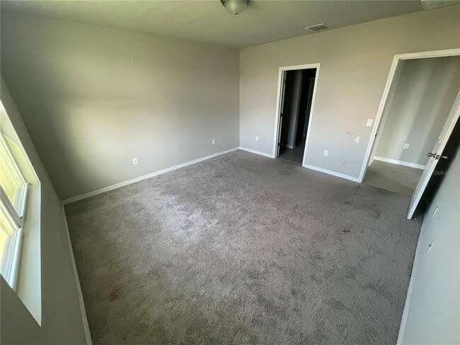 Building Photo - 3212 Weitzel Dr
