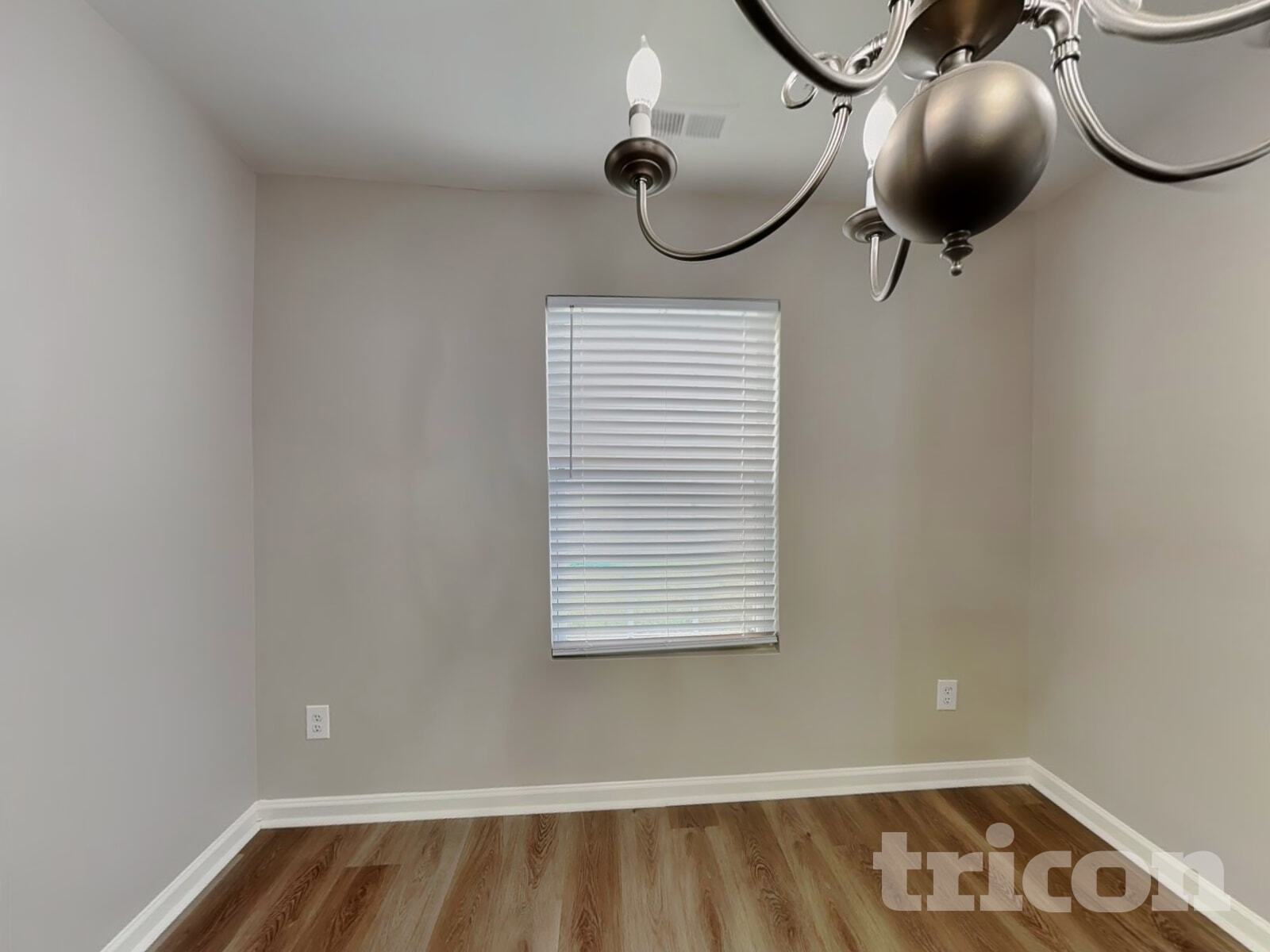 Building Photo - 1609 Extine Ln