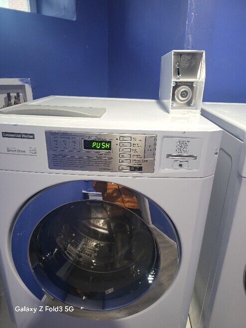 Building Photo - 39 Union St