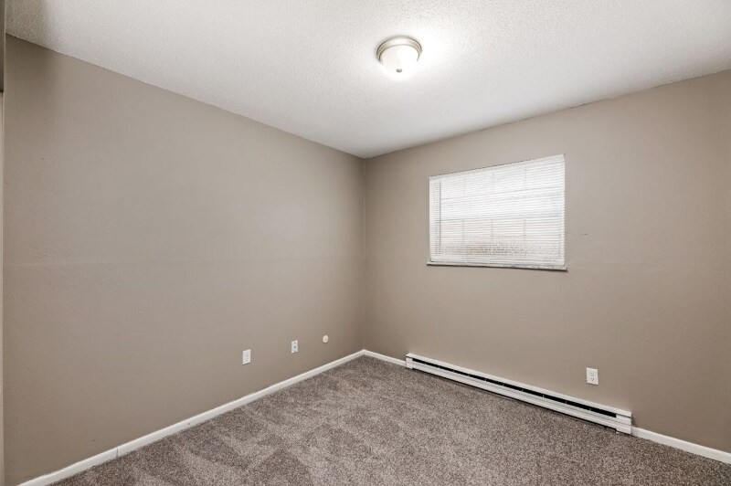 Building Photo - 7451 Lunitas Ln